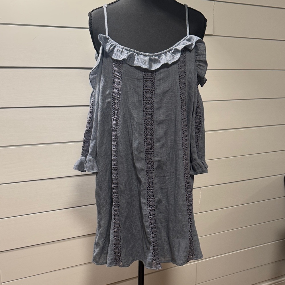 Blu Pepper Cold Shoulder Bell Sleeve Dress or Top in Blue Size Medium